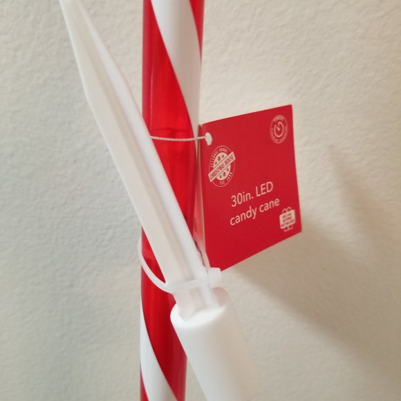 Light up Candy Cane LED Battery operated, need 2 Set of 4 - Picture 4 of 13